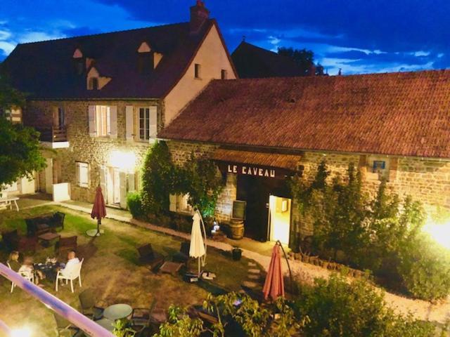 Domaine De Vandenesse Et Spa Kültér fotó