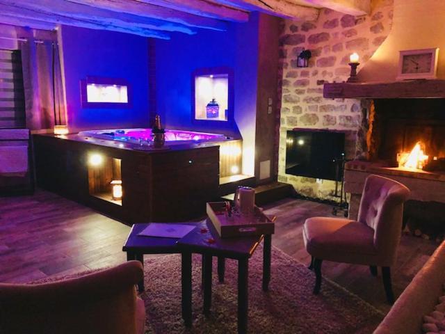 Domaine De Vandenesse Et Spa Kültér fotó