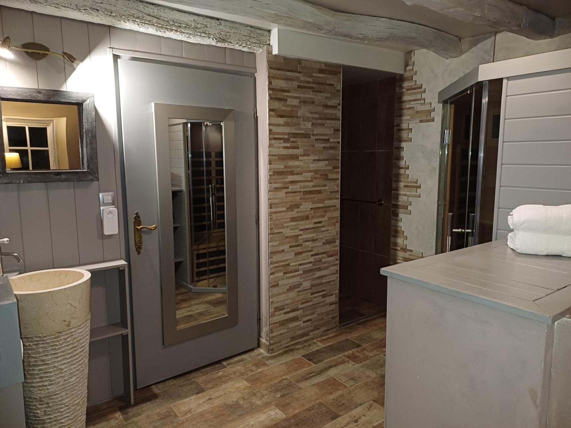 Domaine De Vandenesse Et Spa Kültér fotó